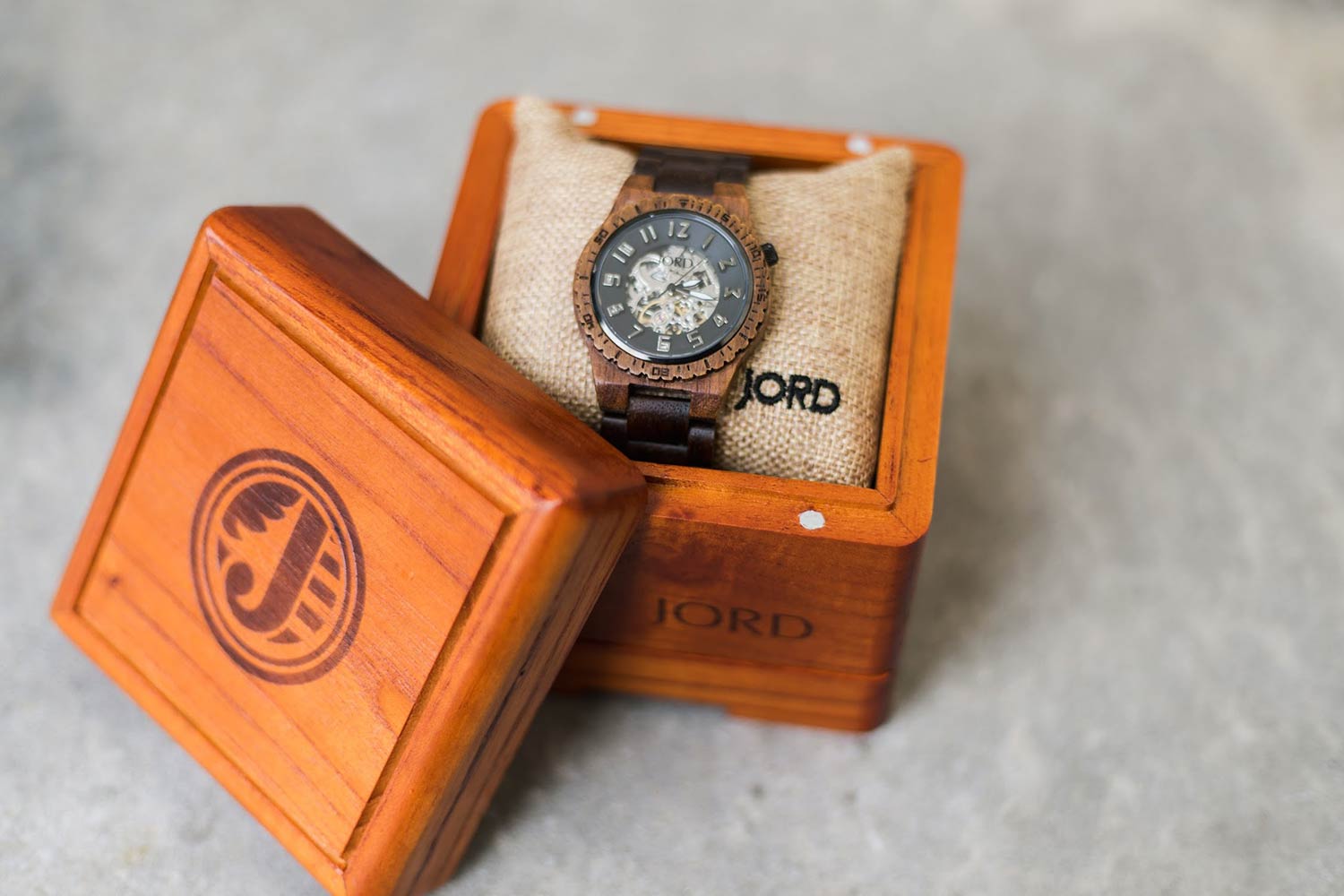 Jord Watches Dover Koa And Black Packaging | GENTLEMAN WITHIN