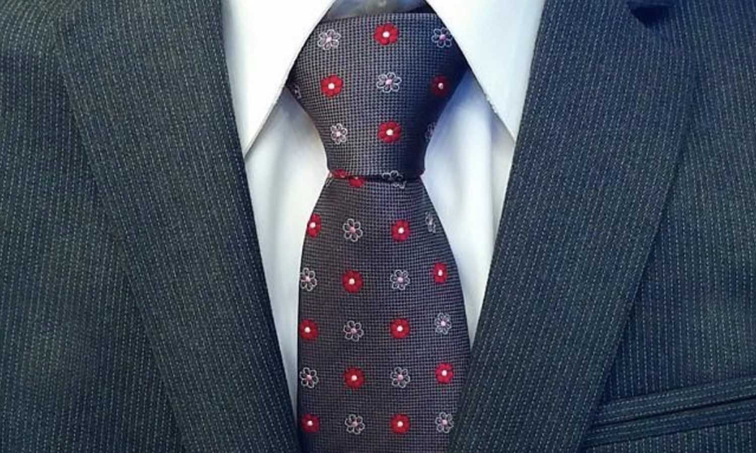 The Dark Knot Necktie