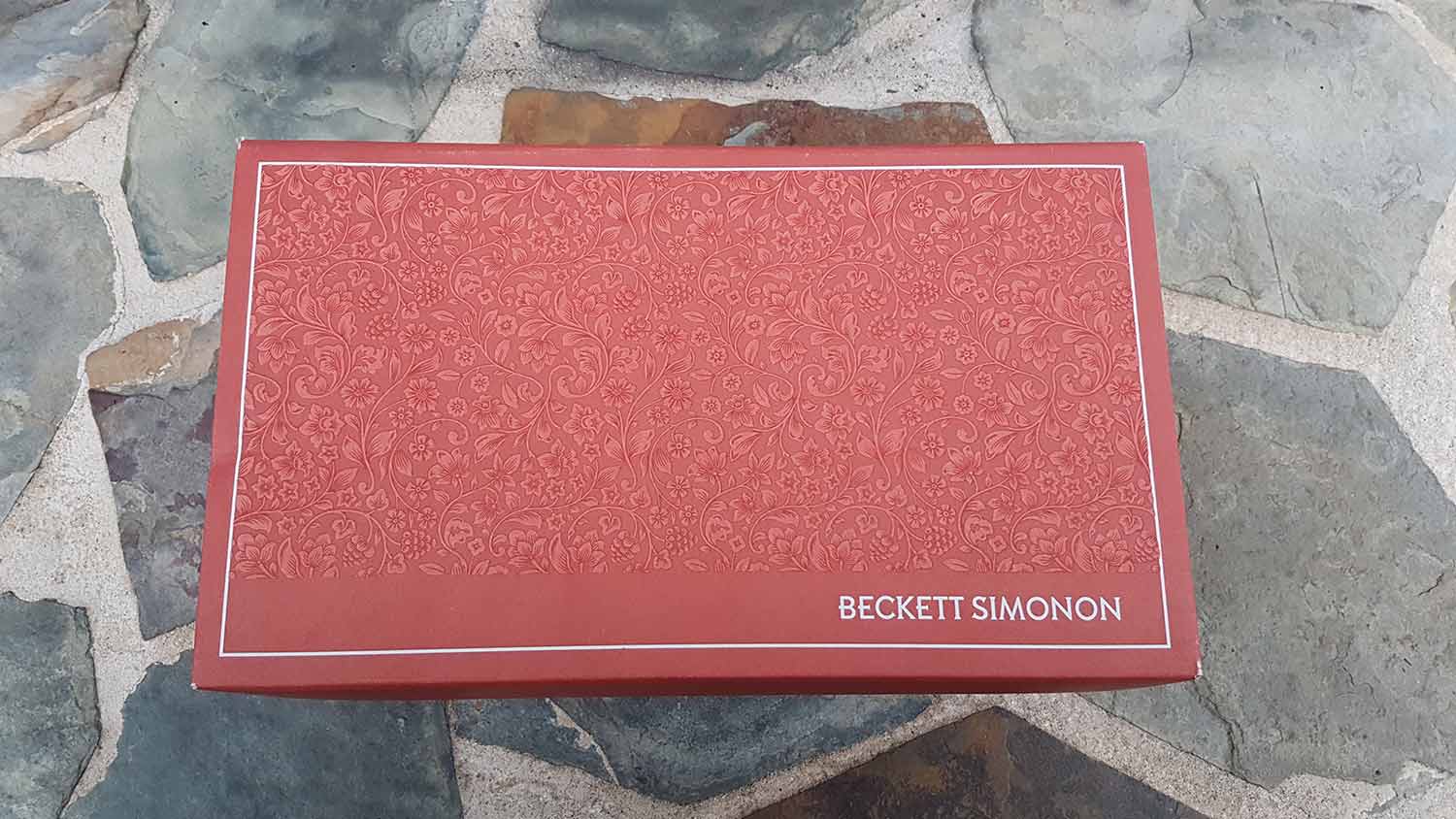 Beckett Simonon Reid Sneaker Box