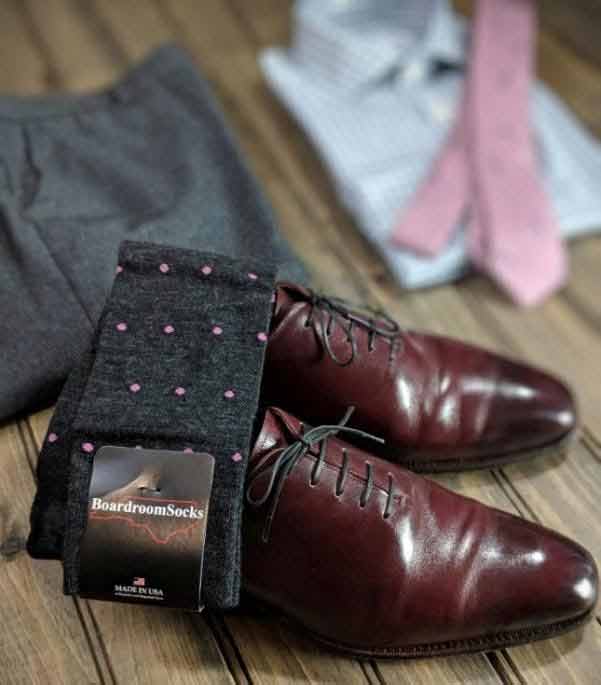 pink dotted grey socks chili wholecuts