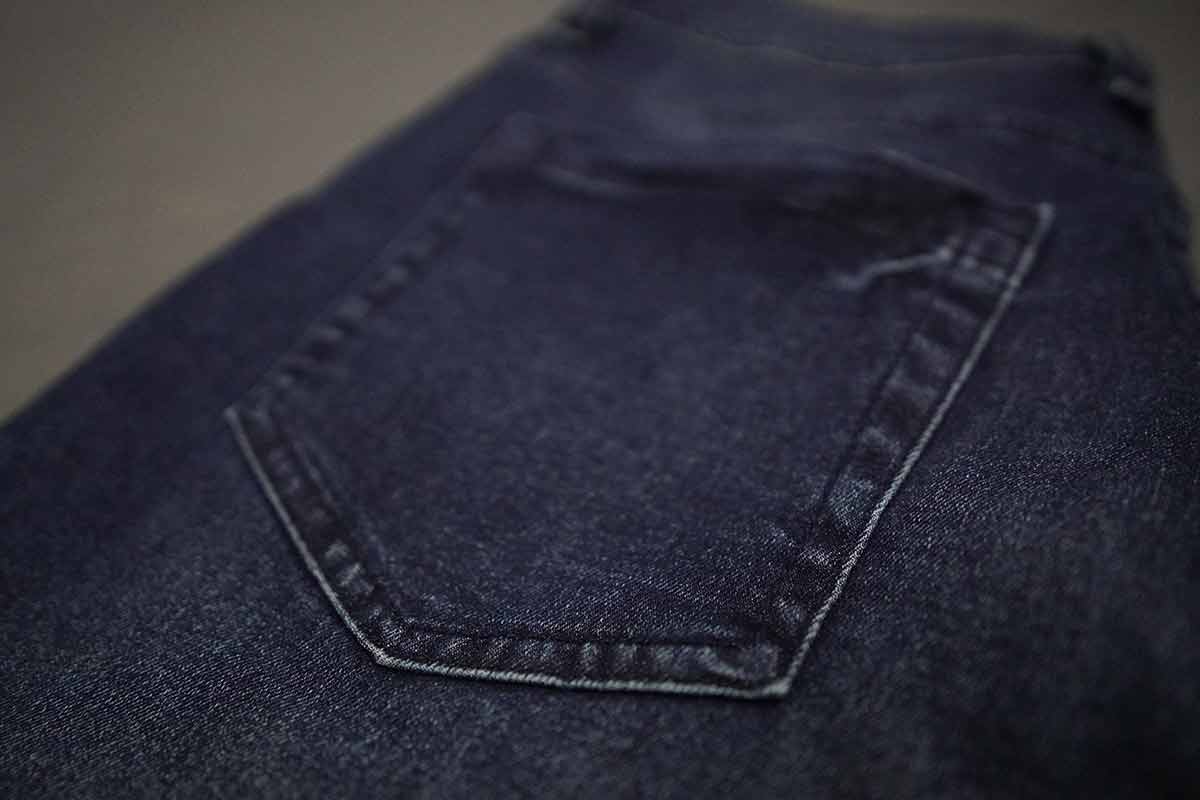 the perfect jean back pocket details