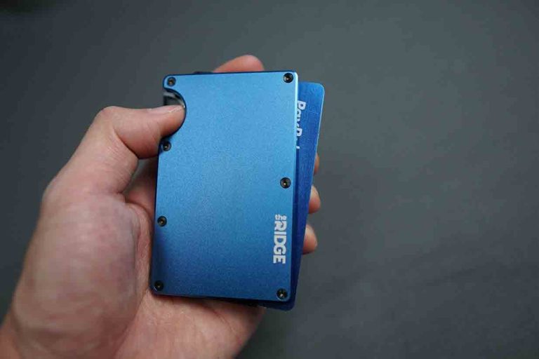 Ridge Wallet Review 2024 HandsOn + Video (Is it Worth it?)